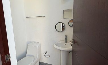 CASA EN RENTA CON PISCINA EN RESIDENCIAL SAC-UH, CERCA DE GRAN SANTA FE