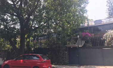 Casa en Av. de las Fuentes, Tecamachalco-Venta
