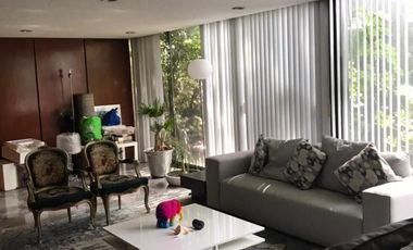 Casa en Av. de las Fuentes, Tecamachalco-Venta