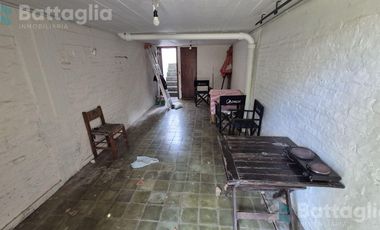 Triplex a dos cuadras del mar con cochera cubierta en San Bernardo