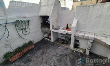 Triplex a dos cuadras del mar con cochera cubierta en San Bernardo