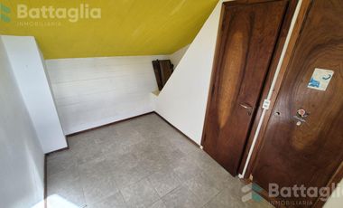 Triplex a dos cuadras del mar con cochera cubierta en San Bernardo