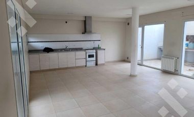 Venta Duplex 3 Dormitorios - Fdez. Oro, Rio Negro