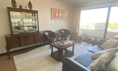 VENTA DE  AMPLIO DEPARTAMENTO DE TRES DORMITORIOS EN TCO