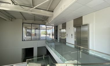 ESTACIONAMIENTO EN STRIP CENTER DE PEÑALOLÉN