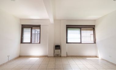 VENTA DEPARTAMENTO MONO/DOS AMBIENTES CON COCHERA SAN ISIDRO