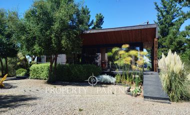 Puertecillo, Moderna Casa con Paneles Solares