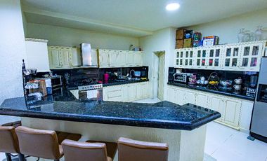 CASA EN VENTA EN CANCUN