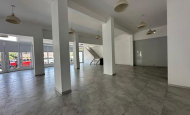 LOCAL AMPLIO Y EXCLUSIVO DE ESTRENO EN CENTRO DE LIMA