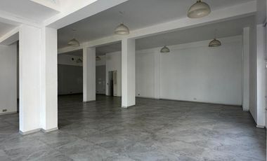 LOCAL AMPLIO Y EXCLUSIVO DE ESTRENO EN CENTRO DE LIMA