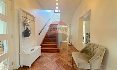 GRAN TERRENO, HERMOSA CASA GIRO COMERCIAL