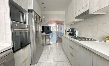 GRAN TERRENO, HERMOSA CASA GIRO COMERCIAL