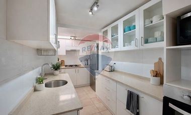 Casa Esquina pasaje cerrado en Macul