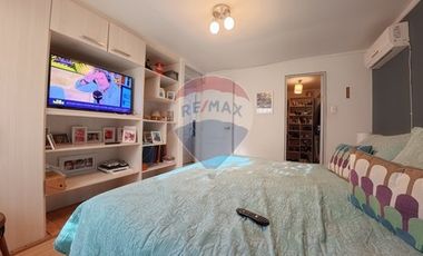 Casa Esquina pasaje cerrado en Macul