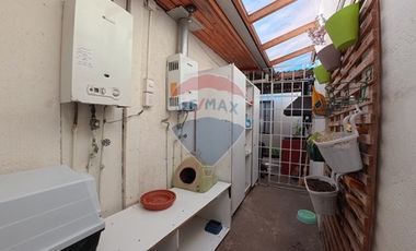 Casa Esquina pasaje cerrado en Macul