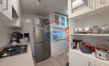 Casa Esquina pasaje cerrado en Macul