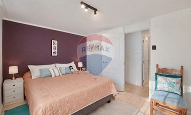 Casa Esquina pasaje cerrado en Macul