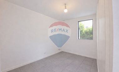 Casa Esquina pasaje cerrado en Macul