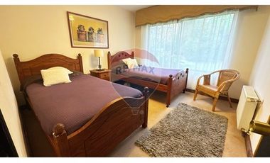 Exclusiva Casa en Villarrica con Vista al Lago