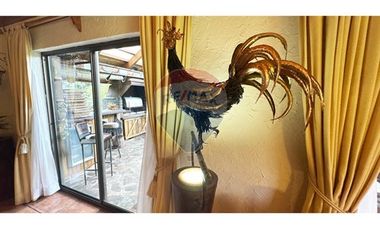 Exclusiva Casa en Villarrica con Vista al Lago