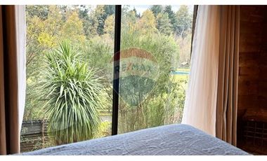 Exclusiva Casa en Villarrica con Vista al Lago