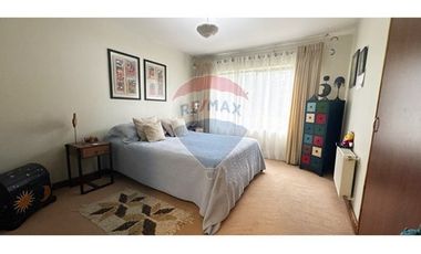 Exclusiva Casa en Villarrica con Vista al Lago