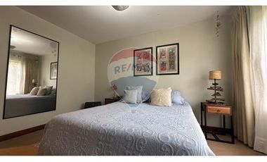 Exclusiva Casa en Villarrica con Vista al Lago