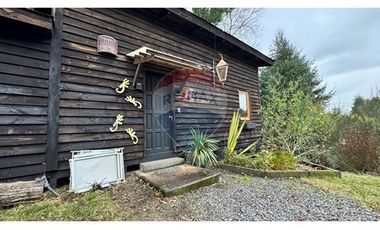 Exclusiva Casa en Villarrica con Vista al Lago