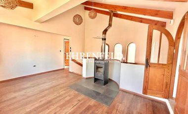 Las Cinerarias. Bosque de Montemar. Amplia casa.