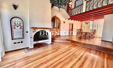 Las Cinerarias. Bosque de Montemar. Amplia casa.