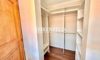 Las Cinerarias. Bosque de Montemar. Amplia casa.