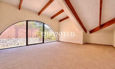 Las Cinerarias. Bosque de Montemar. Amplia casa.