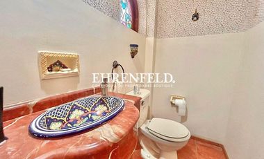 Las Cinerarias. Bosque de Montemar. Amplia casa.