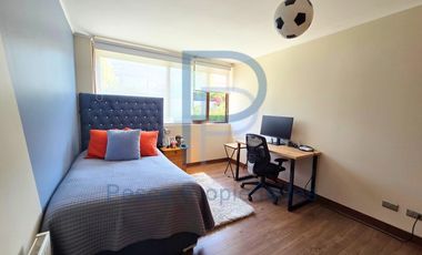 CASA MEDITERRÁNEA COMO NUEVA EN CONDOMINIO LOS BRAVOS