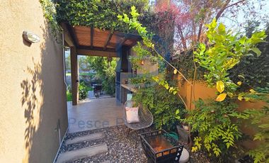 CASA MEDITERRÁNEA COMO NUEVA EN CONDOMINIO LOS BRAVOS