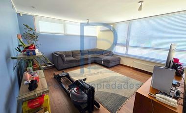 CASA MEDITERRÁNEA COMO NUEVA EN CONDOMINIO LOS BRAVOS