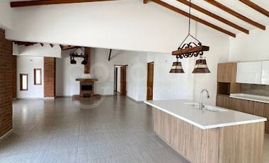 ARRIENDO de CASAS en ENVIGADO