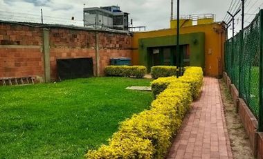 ARRIENDO de CASA RESIDENCIAL en MADRID