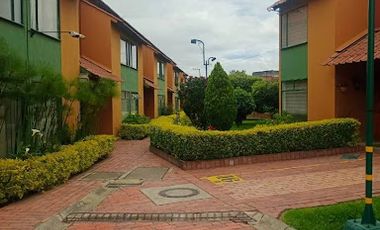 ARRIENDO de CASA RESIDENCIAL en MADRID