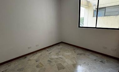 ARRIENDO de APARTAMENTO en CALI