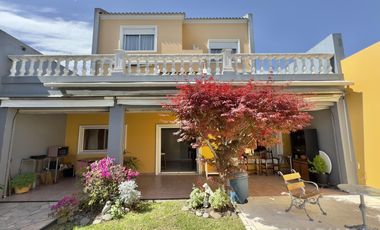 CASA ALQUILER FLORIDA 6 AMBIENTES JARDIN PILETA