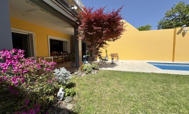 CASA ALQUILER FLORIDA 6 AMBIENTES JARDIN PILETA