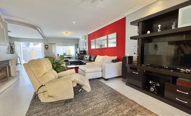 CASA ALQUILER FLORIDA 6 AMBIENTES JARDIN PILETA