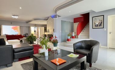 CASA ALQUILER FLORIDA 6 AMBIENTES JARDIN PILETA