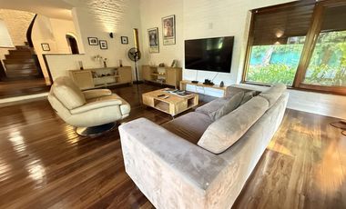 Magnifica Casa en el barrio Los Naranjos - Ingeniero Maschwitz - Escobar