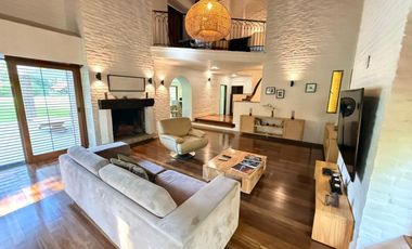 Magnifica Casa en el barrio Los Naranjos - Ingeniero Maschwitz - Escobar