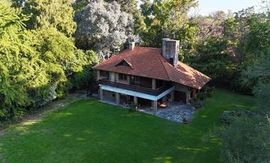 Magnifica Casa en el barrio Los Naranjos - Ingeniero Maschwitz - Escobar