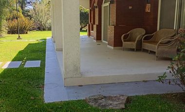 Casa EN VENTA EN COUNTRY EL PARAISO HIPICO & GOLF
