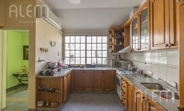 Casa en Venta en Lomas De Zamora