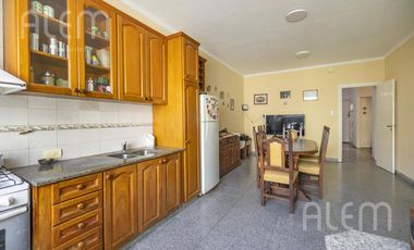 Casa en Venta en Lomas De Zamora